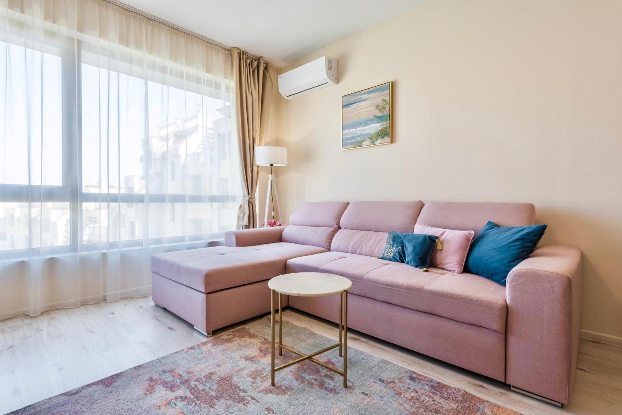 Blue Lagoon Seafront Apartments Varna Ngoại thất bức ảnh